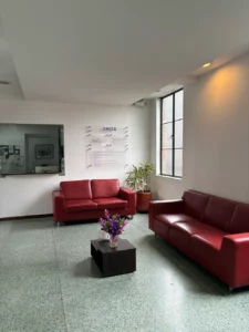 Espacios en arriendo 17 11